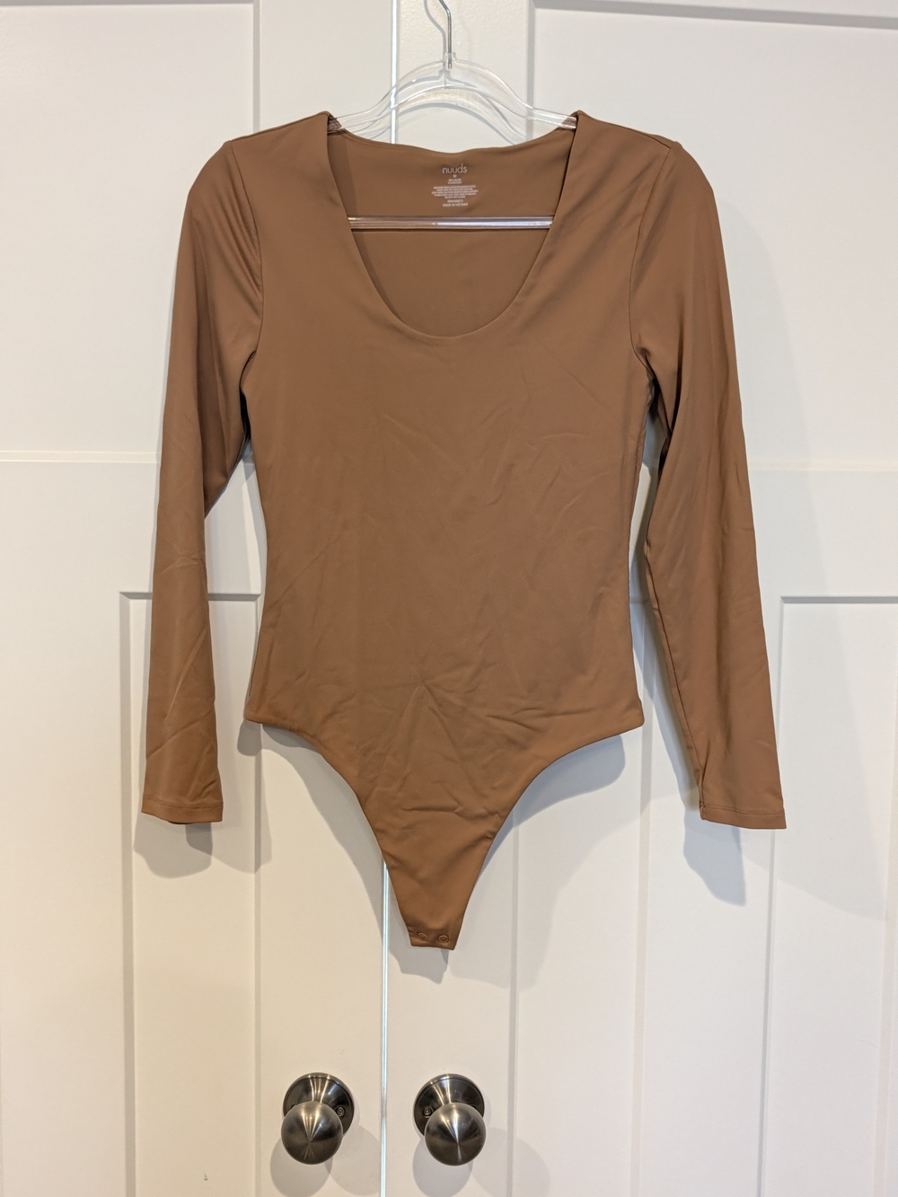 nuuds Long-Sleeve Scoop Neck Bodysuit
